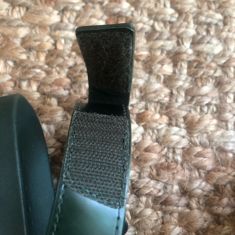 Loeffler Randall Dark Green Leather Fisherman Sandals - Picture 8 of 16